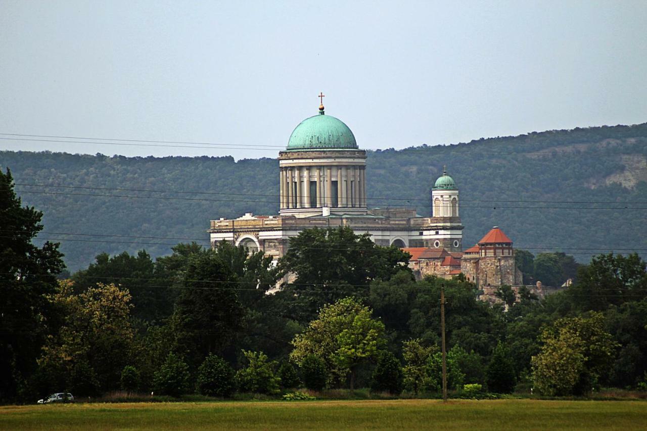 Strigonia Apartman Esztergom Exterior foto